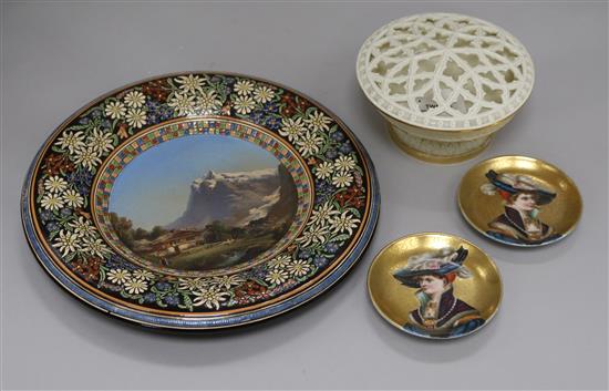 A Thoune painted pottery plaque, a pair of small Continental dishes and a  Grainger Worcester pot pourri